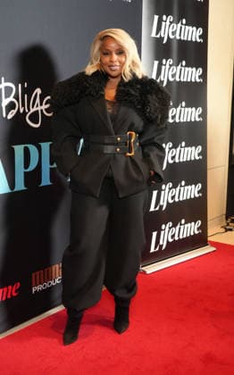 February 4, 2026, New York, Ny, USA: MARY J. BLIGE attends Lifetime Hosts Premiere Screening for Mary J. Blige Presents Be Happy,.Red Carpet arrivals,.Hearst Tower, NYC.February 4, 2026. ... Lifetime Hosts Premiere Screening for Mary J. Blige Presents Be Happy,.Red Carpet arrivals,.Hearst Tower, NYC.February 4, 2026. New York USA - ZUMAms4_ 20260204_faf_ms4_012 Copyright: xSoniaxMoskowitzxGordonx