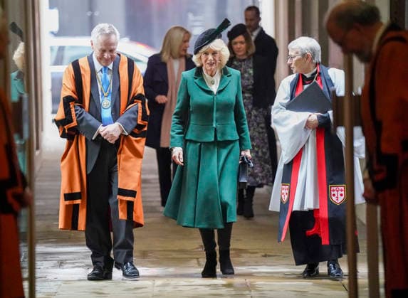 Queen at St Bride s Church on Fleet Street in London, UK, 10 February 2026 London, UK, 10 February 2026: Her Majesty The Queen Camilla, seen here with Lord Black of Brentwood and Canon Alison Joyce, attended a Service of Celebration to Mark the 650th anniversary of Royal Confirmation of the Guild of St Bride, at St Bride™s Church, Fleet Street, London. The Queen joined the congregation for the service which will recognise the work of the Guild in facilitating public worship at St Bride™s, and in its ministry to journalism. After the service, Her Majesty attended a short reception in the crypt to meet Guild members and met students supported by a Guild bursary. The Queen Camilla became the Patron of the Guild of St Bride in 2012., Credit Copyright: xArthurxEdwardsx xAvalonx 1073730836