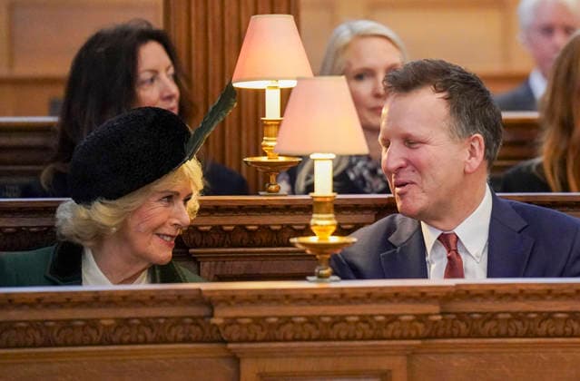 Queen at St Bride s Church on Fleet Street in London, UK, 10 February 2026 London, UK, 10 February 2026: Her Majesty The Queen Camilla, seen here with her former press officer Mark Boland, attended a Service of Celebration to Mark the 650th anniversary of Royal Confirmation of the Guild of St Bride, at St Bride™s Church, Fleet Street, London. The Queen joined the congregation for the service which will recognise the work of the Guild in facilitating public worship at St Bride™s, and in its ministry to journalism. After the service, Her Majesty attended a short reception in the crypt to meet Guild members and met students supported by a Guild bursary. The Queen Camilla became the Patron of the Guild of St Bride in 2012., Credit:Arthur Ed Copyright: xArthurxEdwardsx xAvalonx 1073730844