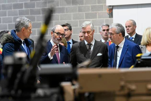 King Philippe Visits FN Browning HERSTAL, BELGIUM - FEBRUARY 11 : King Philippe of Belgium, Julien Compere CEO FN Herstal, Pierre-Yves Jeholet (MR), Vice-Chairman and Walloon Minister for the Economy, Industry, the Digital Economy, Employment and Training and Adrien Dolimont (MR), Minister-President of Wallonia, responsible for Budget, Finance, Research and Animal Welfare pictured visiting the FN Browning factory in Herstal on February 11, 2026 in Herstal, Belgium, 11 02 2026 Herstal Belgium Copyright: xPhilipxReynaersx