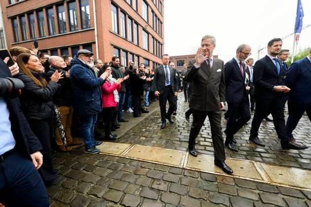 King Philippe Visits FN Browning HERSTAL, BELGIUM - FEBRUARY 11 : King Philippe of Belgium, Julien Compere CEO FN Herstal, Pierre-Yves Jeholet (MR), Vice-Chairman and Walloon Minister for the Economy, Industry, the Digital Economy, Employment and Training and Adrien Dolimont (MR), Minister-President of Wallonia, responsible for Budget, Finance, Research and Animal Welfare pictured visiting the FN Browning factory in Herstal on February 11, 2026 in Herstal, Belgium, 11 02 2026 Herstal Belgium Copyright: xPhilipxReynaersx