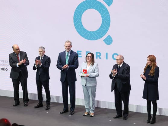Felipe VI presides over the presentation of the 9th edition of the National SME of the Year Award I D The president of Santander Spain, Luis Isasi the Minister of the Interior, Fernando Grande Marlaska King Felipe VI the representative of the award winner TEBRIO the president of the Spanish Chamber of Commerce, José Luis Bonet, and the CEO of PRISA Media, Pilar Gil, during the presentation of the 9th edition of the National SME of the Year Award, on February 19, 2026, in Madrid Spain The National SME of the Year Award is an award that recognizes the work of small and medium-sized Spanish companies and their initiatives in internationalization, innovation, digitization, training and employment, and sustainability 19 FEBRUARY 2026 Marta Fern Copyright: xMartaxFernandezx 7305795