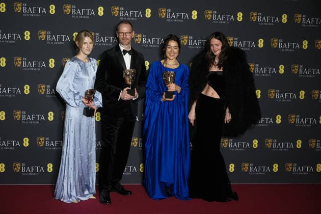 2026 EE BAFTA Film Awards, Royal Festival Hall, London, UK, 22 February 2026. Andrea Berentsen Ottmar, Joachim Trier, Maria Ekerhovd and Renate Reinsve in the winners press room at the 2026 EE BAFTA Film Awards, Royal Festival Hall, London, UK, 22 February 2026., Credit:Julie Edwards Avalon United Kingdom, London Copyright: xJuliexEdwardsx xAvalonx 1077464359