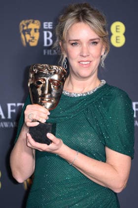 EE BAFTA Film Awards 2026 Winners - Royal Festival Hall, Southbank, London Lauren Evans poses with her BAFTA for Best Casting in the Winners Room at the EE BAFTA Film Awards 2026 at Royal Festival Hall, Southbank in London, England, UK on Sunday 22 February, 2026., Credit:Justin Ng Avalon UK, England, London, Royal Festival Hall, Southbank Copyright: xJustinxNgx xAvalonx 1077638454