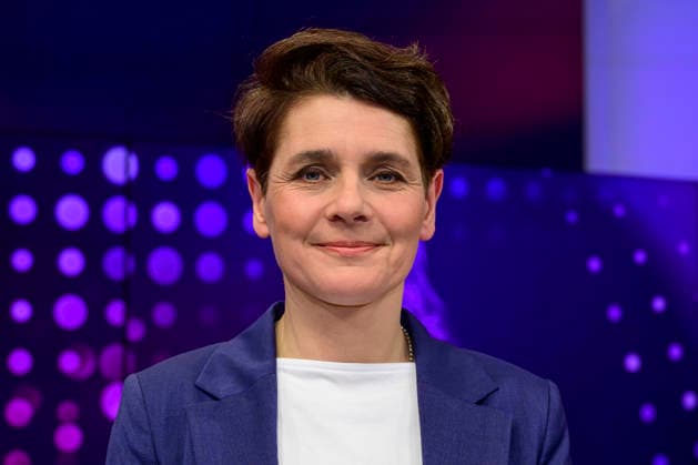 GER, Berlin, studio, guest on - maischberger, political talk show, TV, format, with host - Sandra Maischberger, Das Erste, from Adlershof - at Studio 20, pictured from left: Anna Lehmann, February 25, 2026, Copyright: HMBxMedia UwexKoch