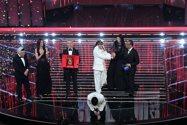 March 1, 2026, Sanremo, Rome, Italy: 76th Italian Song Festival. Pictured are Alessandro Mager, Giorgia Cardinaletti, Laura Pausini, Sayf, Nino Frassica, and Carlo Conti. . Sanremo, Italy 28 Feb 2026 Sanremo Italy - ZUMAa289 20260301_zia_a289_058 Copyright: xMariaxLauraxAntonellix