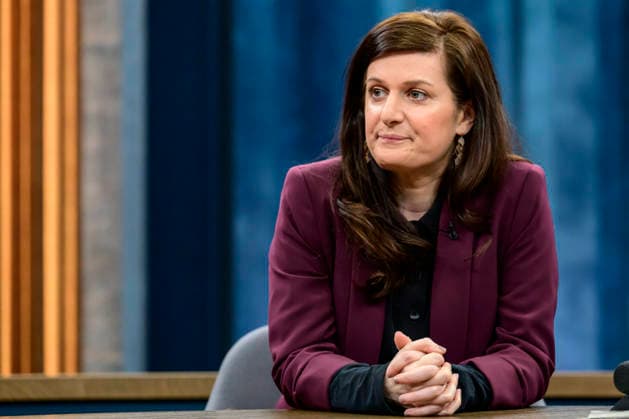 In the picture, from left: Azadeh Zamirirad, political scientist, German Institute for International and Security Affairs, GER, Berlin, studio, guest on Caren Miosga s political talk show, TV, format, with presenter, Das Erste, from Adlershof at Studio 20, topic: War in the Middle East will the regime in Iran now fall?, March 1, 2026 Copyright: HMBxMedia UwexKoch