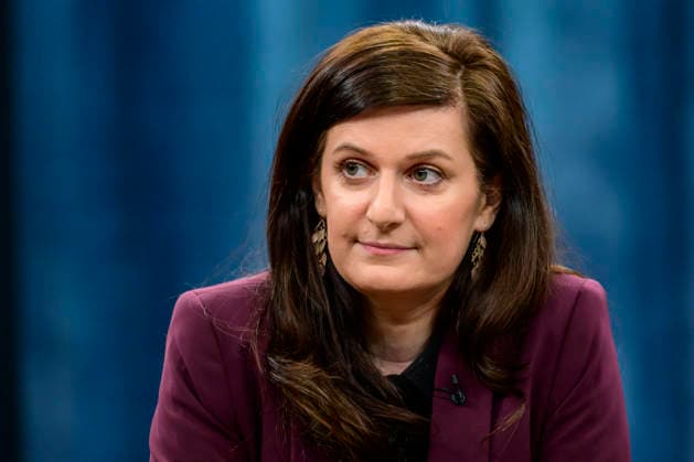 In the picture, from left: Azadeh Zamirirad, political scientist, German Institute for International and Security Affairs, GER, Berlin, studio, guest on Caren Miosga s political talk show, TV, format, with presenter, Das Erste, from Adlershof at Studio 20, topic: War in the Middle East will the regime in Iran now fall?, March 1, 2026 Copyright: HMBxMedia UwexKoch