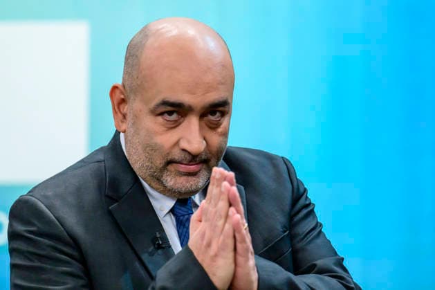 In the picture, from left: Omid Nouripour, Vice President of the German Bundestag, Alliance 90 The Greens, GER, Berlin, studio, guest on Caren Miosga s political talk show, TV, format, with presenter, Das Erste, from Adlershof at Studio 20, topic: War in the Middle East will the regime in Iran now fall?, March 1, 2026 Copyright: HMBxMedia UwexKoch