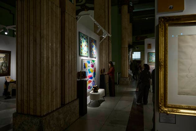 Ayuso inaugurates the IX Salón de Arte Moderno Inauguration of the IX Salón de Arte Moderno SAM 2026 , at the Salón de Baile del Círculo de Bellas Artes, on March 4, 2026, in Madrid Spain The exhibition, which can be visited from March 8, has established itself as the second most visited fair of the Madrid Art Week, Its uniqueness lies in its format, inspired by the old Parisian salons, which is close, informative and didactic, where dealers and experts share with the public the context and relevance of each piece 04 MARCH 2026 ART EXHIBITION Jesús Hellí Madrid Madrid Espana Copyright: xJesusxHellinx 7337467