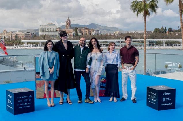 Photocall of the film Mi querida senorita at the Malaga Film Festival Director Fernando González Molina 3i , actors Elisabeth Martínez 2i , Anna Castillo i , Manu Ríos d , Lola Rodríguez 3d , Nagore Aranburu 2d , pose during the photocall of the film Mi querida senorita during the 29th edition of the Malaga Film Festival, March 8, 2026 in Malaga, Andalucía Spain This years edition aims to be a bridge between Spain and Latin America and brings together works from 71 countries In total 2 883 audiovisual works have been registered In the official competition section will participate 22 films 12 Spanish and ten Latin American , to which are added another 21 19 Spanish and two Latin American in the non-competitive official section, including th Copyright: xAlbertoxOrtegax 7350522