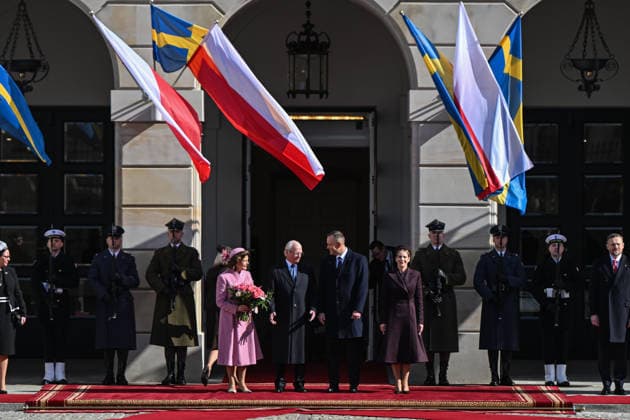Swedish Royals visit Poland WARSAW, POLAND - MARCH 10: The President of Poland, Karol Nawrocki and Poland s First Lady, Marta Nawrocki, welcome the King of Sweden Carl XVI Gustaf and the Queen Silvia at the Presidential Palace on March 10, 2024 in Warsaw, Poland. At the invitation of Polandd s President Karol Nawrocki, King Carl XVI Gustaf and Queen Silvia of Sweden are paying a visit to Poland from March 10 to 12. The royal couple will be accompanied by the ministers of foreign affairs, defense, civil defense, and culture. Omar Marques Anadolu Warsaw Poland. Editorial use only. Please get in touch for any other usage. Copyright: x2026xAnadoluxOmarxMarquesx