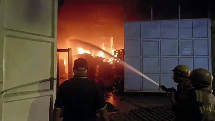 RECORD DATE NOT STATED A firefighting operation is underway after a fire broke out at Capital Power System Limited Company Noida, Mar 12 (ANI): A firefighting operation is underway after a fire broke out at Capital Power System Limited Company in B-40, Sector-4, under the Phase 1 PS area, in Noida on Thursday. (ANI Video Grab) Noida Uttar Pradesh India Copyright: xANIx ANI_20260312399