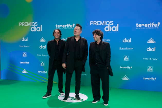 Photocall of the 30th edition of the Dial Awards in Tenerife The group Café Quijano poses during the photocall of the 30th edition of the Dial Awards, at the Recinto Ferial de Santa Cruz de Tenerife, on March 12, 2026, in Santa Cruz de Tenerife, Tenerife, Canary Islands Spain The Dial Awards 2026 celebrate their 30th edition with a gala presented by Leire Martínez for the second consecutive year, which rewards artists such as Laura Pausini, Pablo Alborán, Sergio Dalma, Amaral, Luis Fonsi and Kany García, among others Ana Torroja, Luz Casal, Mónica Naranjo and Antonio Carmona receive the Dial Lifetime Achievement Award 12 MARCH 2026 PHOTOCALL DIAL AWARDS MUSIC MUSIC SINGERS 30TH ANNIVERSARY Europa Press Canarias 12 03 2026 Santa Cruz de Ten Copyright: xEuropaxPressxCanariasx 7361924