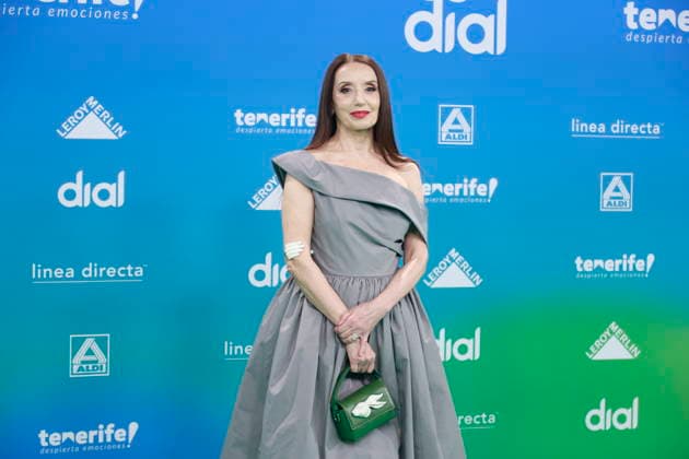 Photocall of the 30th edition of the Dial Awards in Tenerife The singer Luz Casal poses during the photocall of the 30th edition of the Dial Awards, at the Recinto Ferial de Santa Cruz de Tenerife, on March 12, 2026, in Santa Cruz de Tenerife, Tenerife, Canary Islands Spain The Dial Awards 2026 celebrate their 30th edition with a gala presented by Leire Martinez for the second consecutive year, which rewards artists such as Laura Pausini, Pablo Alborán, Sergio Dalma, Amaral, Luis Fonsi and Kany García, among others Ana Torroja, Luz Casal, Mónica Naranjo and Antonio Carmona receive the Dial Lifetime Achievement Award 12 MARCH 2026 PHOTOCALL DIAL AWARDS MUSIC MUSIC SINGERS 30TH ANNIVERSARY Europa Press Canarias 12 03 2026 Santa Cruz de Tener Copyright: xEuropaxPressxCanariasx 7362057