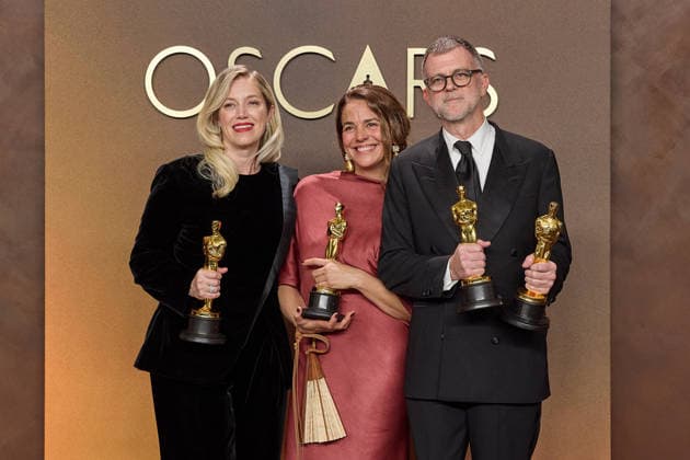 98th Oscars, Academy Awards Sara Murphy, Carmen Ruiz de Huidobro, and Paul Thomas Anderson backstage during the live 98th Oscars at the Dolby Theatre at Ovation Hollywood in Los Angeles, CA, on Sunday, March 15, 2026., Credit:Etienne Laurent The Academy Avalon United States of America, CA, Hollywood, Dolby Theater Copyright: xEtiennexLaurentx xThexAcademyx xAvalonx 1083397665