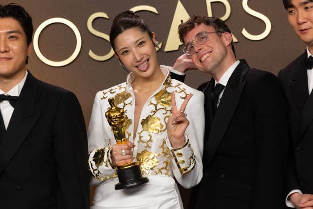 98th Oscars, Academy Awards ZHUN, EJAE, Mark Sonnenblick, and NHD pose backstage with the Oscar for Original Song during the live ABC Telecast of the 98th Oscars at Dolby Theatre at Ovation Hollywood on Sunday, March 15, 2026., Credit:SS Avalon United States of America, CA, Hollywood, Dolby Theater Copyright: xSSx xAvalonx 1083397388