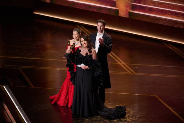 98th Oscars, Academy Awards Chris Appelhans, Maggie Kang, and Michelle Wong accept the Oscar for Animated Feature Film during the 98th Oscars at the Dolby Theatre at Ovation Hollywood on Sunday, March 15, 2026., Credit:Avalon.red Avalon United States of America, CA, Hollywood, Dolby Theater Copyright: xAvalon.redx xAvalonx 1083404968