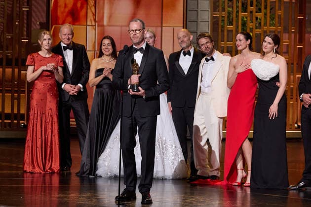 98th Oscars, Academy Awards Joachim Trier, Andrea Berentsen Ottmar, Stellan Skarsgard, Maria Ekerhovd, Elle Fanning, Eskil Vogt, Anders Danielsen Lie, Renate Reinsve, Inga Ibsdotter Lilleaas, and Olivier Bugge Couttà accept the Oscar for International Feature Film during the 98th Oscars at the Dolby Theatre at Ovation Hollywood on Sunday, March 15, 2026., Credit:Avalon.red Avalon United States of America, CA, Hollywood, Dolby Theater Copyright: xAvalon.redx xAvalonx 1083410627