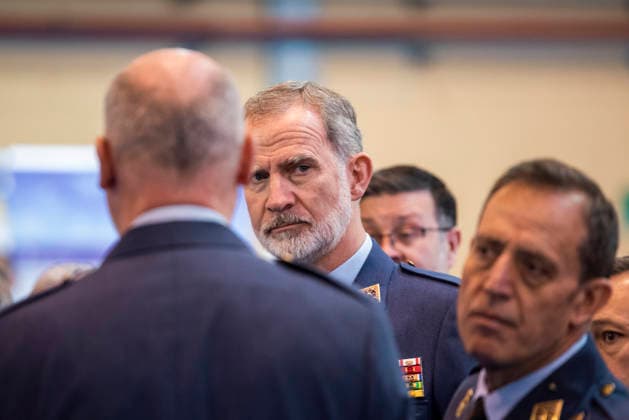 The King attends the technological demonstration days of the Connected, Sustainable and Intelligent Air Base BASCI King Felipe VI attends the technological demonstration days of the Connected, Sustainable and Intelligent Air Base BACSI , at Los Llanos Air Base, on March 18, 2026, in Albacete, Castilla La Mancha Spain The Kings visit is part of the inauguration of the Technological Demonstration Days BACSI 2026, an Air and Space Army exercise that shows digitalization, connectivity and sustainability projects for air bases, with the presence of companies, universities and demonstrations at Los Llanos Air Base 18 MARCH 2026 Víctor Ferná Albacete Castilla La Mancha Albacete Castilla La Mancha Castilla La Mancha Espana Copyright: xVictorxFernandezx 7377329