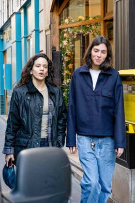 Exclusive Spanish singer Rosalia strolls through the streets of Paris before joining her partner, French model Loli Bahia Roubille, in Paris, France, on March 19, 2026 Yehiel Chekroune Bestimage Exclusive Spanish singer Rosalia strolls through the streets of Paris before joining her partner, French model Loli Bahia Roubille, in Paris, France, on March 19, 2026 Paris France Copyright: xYehielxChekrounex xBestimagexYehielxChekrounex xBestimagex