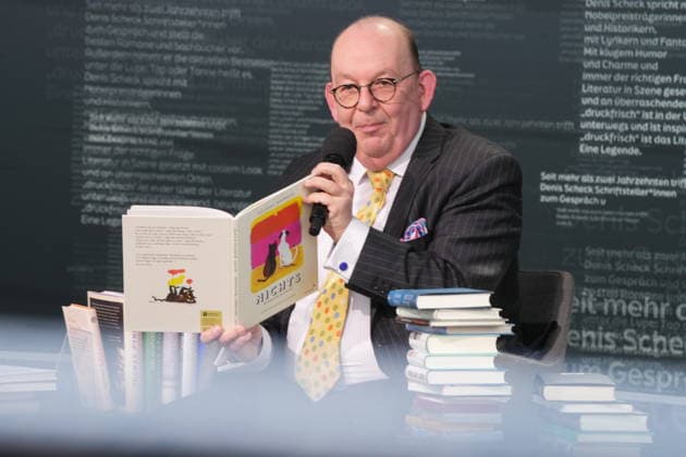 Buchmesse Leipzig GER, Leipzig,20260319, Buchmesse Leipzig, Messehalle , Denis Scheck, Best of druckfrisch, , Vorstellung von neuerscheinungen, ist Übersetzer und Journalist in Hörfunk und Fernsehen, Nichts