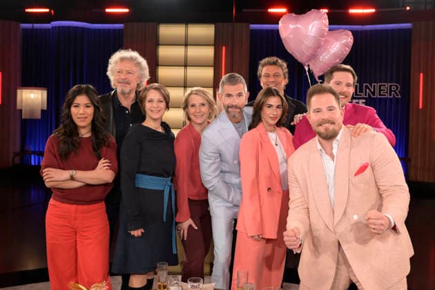 v. Links: Mai Thi Nguyen-Kim, Wolfgang Niedecken, Barbara Pachl-Eberhart, Susan Link, Micky Beisenherz, Sarah Engels, Jonas Kaufmann, Benny Wolter, Dennis Wolter, Portraets, Porträts, Portraits, Gruppenfoto zu Gast in der Sendung ,,Koelner Treff,, im WDR Fernsehen, 20.03.2026. Â