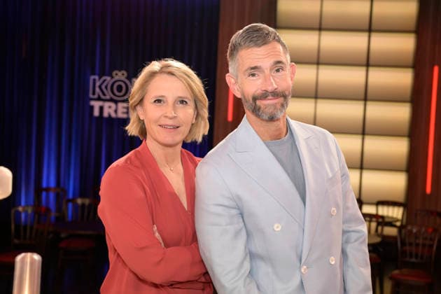 v. Links: Susan Link, Micky Beisenherz, Moderatoren, Portraets, Porträts, Portraits, Gruppenfoto in der Sendung ,,Koelner Treff,, im WDR Fernsehen, 20.03.2026. Â