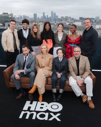 HBO Max s The Pitt London Photocall at The Venue Piccadilly in London, UK, 24 March 2026 London, UK, 24 March 2026: From left to right: Phil Dunster, Jordan Firstman, Linda Cardellini, True Whitaker, Charly Clive, Joy Sunday, David Harbour, Noah Wyle, Lisa Kudrow, Bella Ramsey and Steve Carell at HBO Max s The Pitt London Photocall at on the rooftop of The Venue Piccadilly in London. The HBO Max Experience, an immersive takeover of The Venue, is open to the public on 24 and 25 March. All episodes of The Pitt Season 1 will be available to stream exclusively on HBO Max in the UK and Ireland from March 26, with episodes from Season 2 airing on a weekly basis., Credit:DAVID JON @DAVIDJONPHOTOGRAPHY Avalon Copyright: xDAVIDxJONx@DAVIDJONPHOTOGRAPHYx xAvalonx 1086055178