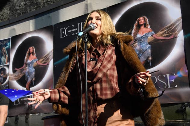 Australian Eurovision Contestant Delta Goodrem Performs at Popup Gig in Camden, London, UK - 2 April 2026 Australian singer Delta Goodrem - Australia s Eurovision 2026 Contestant, in partnership with Tim Tam, Australia™s favourite chocolatey biscuit, performs her Eurovision song Eclipse for the first time at a popup gig in Camden, London, England, UK on Thursday 2 April 2026., Credit:Justin Ng Avalon UK, England, London, Camden Copyright: xJustinxNgx xAvalonx 1088245490