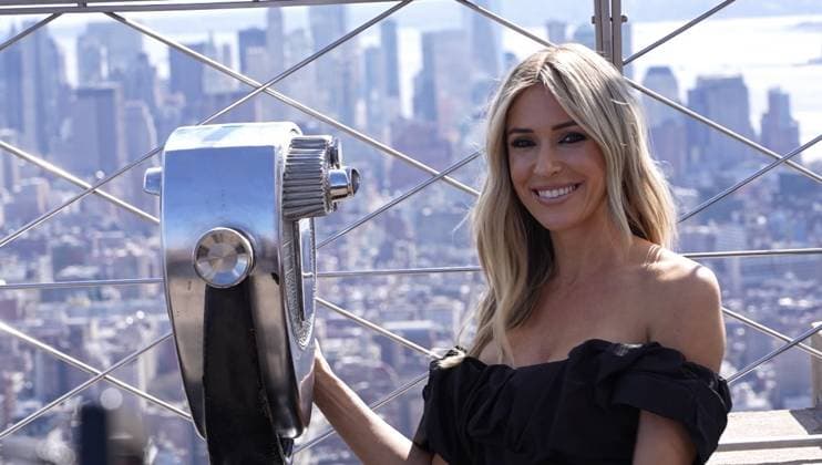 RECORD DATE NOT STATED Lauren Conrad, Stephen Colletti, and Kristin Cavallari of Laguna Beach: The Reunion Visit the Empire State Building. (NEW) Lauren Conrad, Stephen Colletti, and Kristin Cavallari of Laguna Beach: The Reunion Visit the Empire State Building. April 7, 2026, New York, USA: Kristin Cavallari with Stephen Colletti and Lauren Conrad members of the cast of Laguna Beach: The Reunion visit the Empire State Building for a photo opportunity ahead of the April 10 premiere on Roku. For the first time in 20 years, original Laguna Beach cast members Lauren Conrad, Stephen Colletti, Kristin Cavallari, Trey Phillips, Talan Torriero, Christina Schuller, Lo Bosworth, Dieter Schmitz, Jessica Smith, Morgan Olsen and more reunite to relive unforgettable moments a Copyright: xJorgexEstrelladox