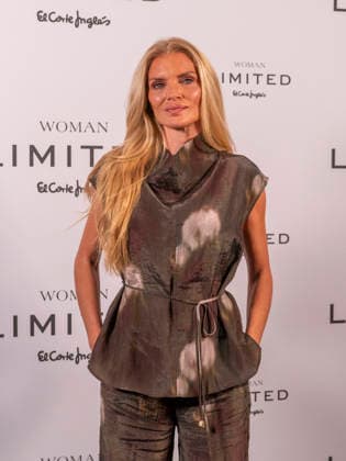 April 9, 2026, Madrid, Madrid, Spain: ESTHER CANADAS poses at the photocall during the presentation of the new Woman Limited El Corte Ingles campaign, 09 April 2026, in Madrid, Spain. Madrid Spain - ZUMAc312 20260409_zsp_c312_072 Copyright: xOscarxManuelxSanchezx