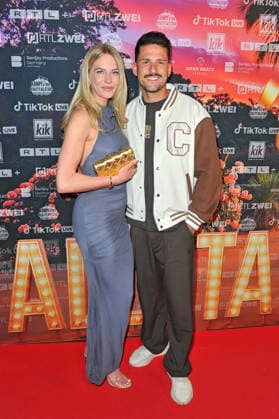 Kampf der RealityAllstars . Marco Cerullo mit Coco anläßlich des Kino-Preview Kampf der RealityAllstars am 08.04.2026 in Köln. 20260408MWI110993