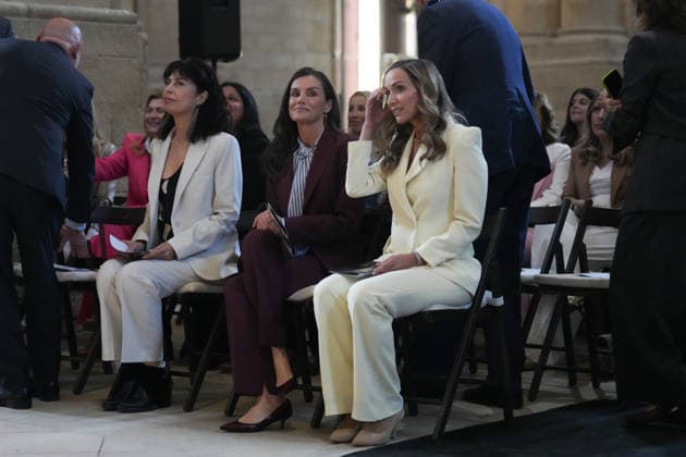 Queen Letizia meets with the Associació de Dones Empresàries Queen Letizia c , accompanied by the president of the Association, Laia Rogel d , and the Minister of Equality, Ana Redondo i , meets with the Associació de Dones Empresàries de Lleida, on April 9, 2026, in Lleida, Catalonia Spain The meeting, held at the Seu Vella de Lleida and behind closed doors, is part of the events of the 20th anniversary of the association and precedes the presentation of the XVI Premis Ap Lleida, which recognizes the leadership and leadership of the association, held in the Seu Vella de Lleida and behind closed doors, is part of the events of the 20th anniversary of the association and precedes the delivery of the XVI Premis Ap Lleida, which recognize the Copyright: xDavidxZorrakinox 7426333