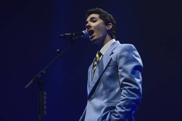 Music Concert - Fulminacci - Palazzacci Tour 2026 Fulminacci - stage name of Filippo Uttinacci - performs live during the concert of Palazzacci Tour 2026 on stage of Palazzo dello Sport on April 09, 2026 in Rome, Italy Rome Palazzo dello Sport Italy Copyright: xRobertoxBettacchix xLiveMediax LPM_2381099