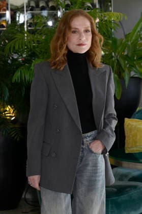 April 8, 2026, Rome, Italy: Isabelle Huppert attends the photocall of movie La donna più ricca del mondo (La femme la plus riche au monde) at Sofitel Hotel Villa Borghese. Rome Italy - ZUMAs197 20260408_aaa_s197_172 Copyright: xMarioxCartellix