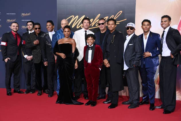 Prince Jackson, Bigi Jackson, Jackie Jackson, Jermaine Jackson, KeiLyn Durrel Jones, Nia Long, Miles Teller, Juliano Krue Valdi, Graham King, Jaafar Jackson, Marlon Jackson, Jermajesty Jackson und Randy Jackson Jr. bei der Premiere des Kinofilms Michael in der Uber Eats Music Hall. Berlin, 10.04.2026