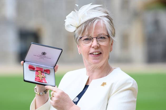 Investiture at Windsor Castle, Windsor, UK - Wed 15 April 2026 Tracy Foster - Chief Guide, Girlguiding is awarded an OBE for services to Girlguiding at Windsor Castle, Windsor, England, UK on Wednesday 15 April, 2026., Credit:Justin Ng Avalon UK, England, Windsor, Windsor Castle Copyright: xJustinxNgx xAvalonx 1091227697
