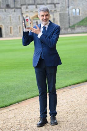 Investiture at Windsor Castle, Windsor, UK - Wed 15 April 2026 Professor Yoshua Bengio - Scientific Director, Canada s Artificial Intelligence Hub; UK special Artificial Intelligence Advisor and Member of the United Nation™s Scientific Advisory Board is awarded an OBE for services to Artificial Intelligence in the United Kingdom at Windsor Castle, Windsor, England, UK on Wednesday 15 April, 2026., Credit:Justin Ng Avalon UK, England, Windsor, Windsor Castle Copyright: xJustinxNgx xAvalonx 1091227716