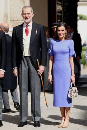 The King and Queen of Spain will present the Miguel de Cervantes 2025 Prize for Literature in the Spanish Language to the writer Gonzalo Celorio I D Felipe and Queen Letizia on their arrival at the presentation of the Miguel de Cervantes 2025 Prize for Literature in the Spanish Language to the writer Gonzalo Celorio, on April 23, 2026, in Alcalá de Henares, Madrid, Spain This years Miguel de Cervantes Prize, awarded by the Ministry of Culture and endowed with 125,000 euros, recognizes Celorio for his exceptional literary work and intellectual labor, with which he has made a profound and sustained contribution to the enrichment of the Hispanic language and culture, according to the jurys report, over more than five decades, Gonzalo Celorio Copyright: xÃngelxDiazxBrinasx 7464202