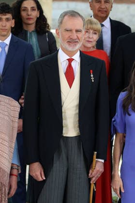 The King and Queen of Spain will present the Miguel de Cervantes 2025 Prize for Literature in the Spanish Language to the Mexican writer Gonzalo Celorio King Felipe VI after the presentation of the Miguel de Cervantes 2025 Prize for Literature in the Spanish Language to the Mexican writer, on April 23, 2026, in Alcalá de Henares Madrid, Spain This recognition of a unique trajectory, The Miguel de Cervantes Prize, awarded by the Ministry of Culture and endowed with 125,000 euros, distinguishes Celorio this year for the exceptional literary work and intellectual labor with which he has contributed in a profound and sustained manner to the enrichment of the Hispanic language and culture, over more than five decades, Gonzalo Celorio has consol Copyright: xÃngelxDiazxBrinasx 7464470