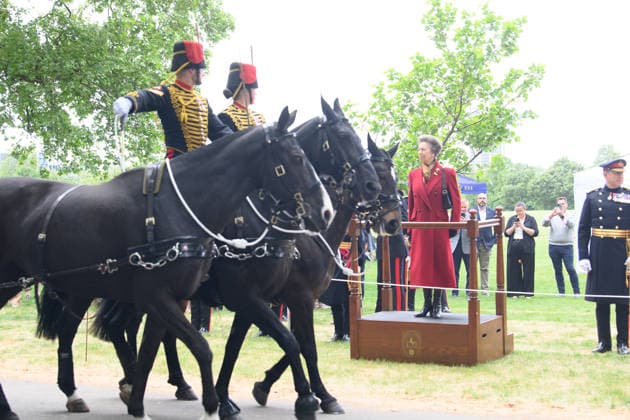 41 Gun Royal Salute for Third Anniversary of King Charles III s Coronation at Hyde Park, London, UK - Wednesday 6 May 2026 Princess Anne - The Princess Royal inspects The King s Troop, Royal Horse Artillery after performing a 41 gun Royal Salute to mark the Third Anniversary of the Coronation of King Charles III on the 6th May - Hyde Park, London, England, UK on Wednesday 6 May, 2026. Credit Justin, Credit:Justin Ng Avalon UK, England, London, Hyde Park Copyright: xJustinxNgx xAvalonx 1096902395