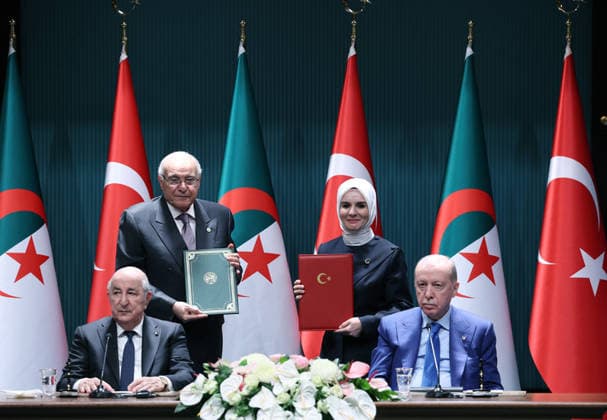 Turkish President Recep Tayyip Erdo?an presented his Algerian counterpart, Abdelmadjid Tebboune, Turkish President Recep Tayyip Erdo?an presented his Algerian counterpart, Abdelmadjid Tebboune, with the Order of the Republic following a joint press conference at the Presidential Complex in Ankara, after a meeting of the High-Level Strategic Council and the signing of cooperation agreements between the two countries. Ankara, Turkey, on May 7, 2026. Photo by Turkish presidency apaimages Istanbul Istanbul Turkey 080526_Turkey_TPO_00(1) Copyright: xapaimagesxTurkishxpresidencyx xapaimagesx