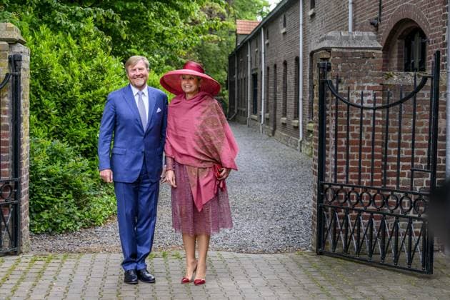 Illikhoven, The Netherlands, 2026-05-19 11:55:17 ILLIKHOVEN, 19-05-2026 King Willem Alexander and Queen Maxima during a regional visit to the municipalities of Maasgouw, Echt-Susteren, Roerdalen, and Roermond. PHOTO: NLBeeld Patrick van Emst In the photo: The Royal Couple visits the village of Illikhoven in the municipality of Echt-Susteren. This is the narrowest part of the Netherlands, where the land is less than five kilometers wide, situated between Belgium and Germany. Here they speak with representatives of the police, a dike guard, and organizations from the border region, among others. Subsequently, the Royal Couple visits Lilbosch Abbey. Credit: NL Beeld Patrick van Emst Copyright: xx x