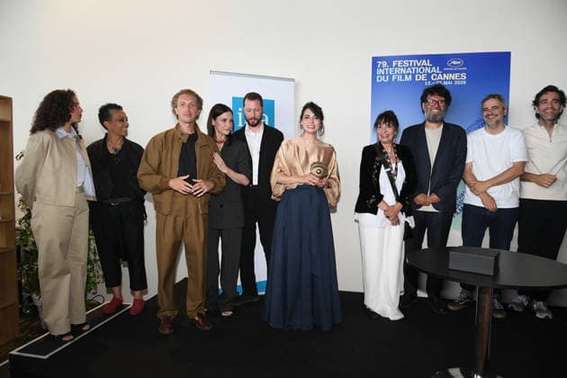 The 11th Golden Eye was awarded to the Iranian film Rehearsals for a revolution by Pegah Ahangarani, on the sidelines of the 79th Cannes International Film Festival, May 22, 2026 The 11th Golden Eye jury was chaired by M Chernov and comprised TJackson, G Pailhas, L Soualem et V Castanet Lionel Urman Bestimage The 11th Golden Eye was awarded to the Iranian film Rehearsals for a revolution by Pegah Ahangarani, on the sidelines of the 79th Cannes International Film Festival, on May 22, 2026 The jury for the 11th edition of The Golden Eye was chaired by M Chernov and composed of T Jackson, G Pailhas, L Soualem and V Castanet Cannes France Copyright: xLIONELxURMANxx xBESTIMAGExLIONELxURMANxx xBESTIMAGEx