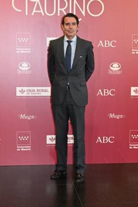 ABC Presents the 17th Bullfighting Award to the Lozano Brothers José Ignacio Uceda Leal poses at the photocall during the presentation of ABCs 17th Bullfighting Award on June 17, 2026, in Madrid, Spain ABC BULLFIGHTING AWARD CELEBRITIES PHOTOCALL José Madrid Madrid Spain,detected_source_language Copyright: xJosà xOlivax 7603545