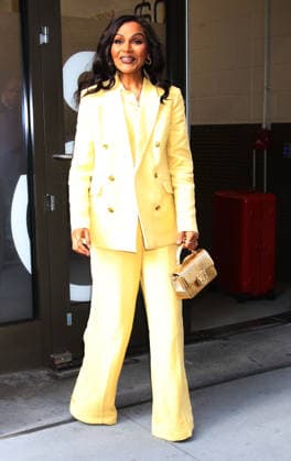 New York July 09, 2026. Mindy Kaling Deal & Steals on Good Morning America in New York. July 09, 2026. Copyright: xRW Mediapunchx