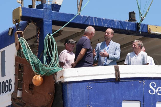 . 09 07 2026. Hastings, United Kingdom. Prince William during a visit to Hastings, United Kingdom, where he played crazy golf and met local fishermen. xPoolx xi-Imagesx IIM-26896-0012