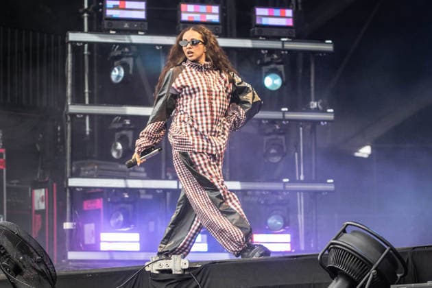jade on stage at Leeds Festival, Bramham Park, Leeds, UK, 30-08-26 jade on stage at Leeds Festival, Bramham Park, Leeds, UK, 30-08-26, Credit:Anthony Longstaff Anthony Longstaff - B5746 Avalon UK, West Yorkshire, Leeds, Bramham Park, Wetherby Copyright: xAnthonyxLongstaffx xAnthonyxLongstaffx-xB5746x xAvalonx 1129334965