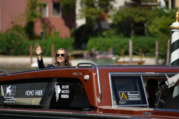 Greta Scarano was welcomed by Alberto Barbera, the festival’s artistic director, at the Grand Hotel Excelsior Lido ahead of the opening of the 83rd Venice International Film Festival (Mostra), on September 1, 2026. Lucia Sabatelli, Bestimage. Greta Scarano arriving ahead of the 83rd Venice International Film Festival on September 1, 2026, in Venice, Italy. Lucia Sabatelli, Bestimage. Venice, Italy Copyright: xLuciaxSabatellix xBestimagexLuciaxSabatellix xBestimagex